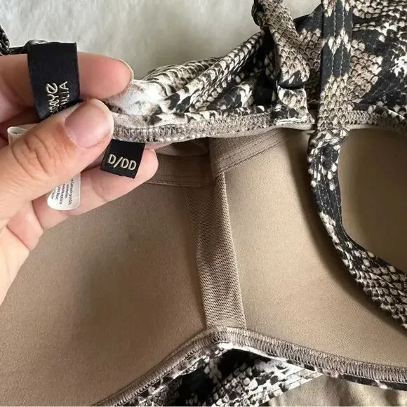 Bond-Eye Australia Nip Tuck One-Piece Swimsuit Women's Size 8 D/DD - Picture 5 of 10